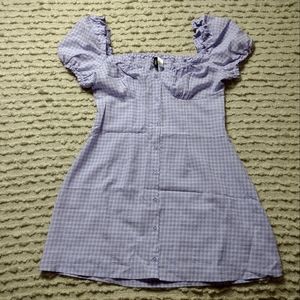 Checkered purple puff sleeve dress